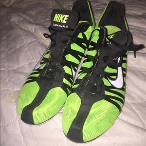 Nike soon rival D track shoes size 12 men’s.